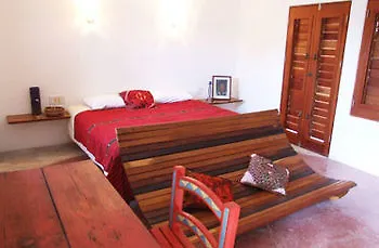 מלון Mi Casa En קוזומל